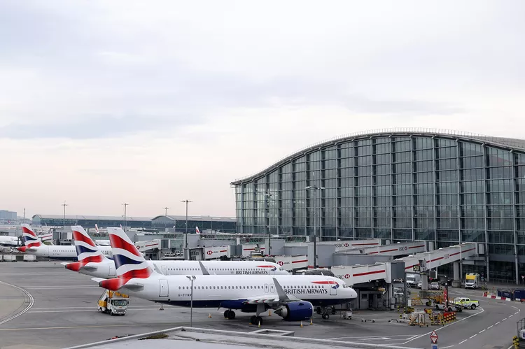 Aircraft and terminal buildings at Heathrow Airport