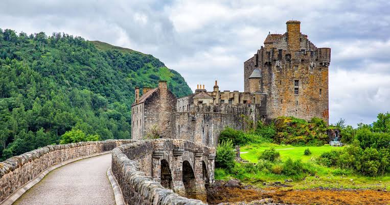 Scottish landscape representing private group travel across Scotland